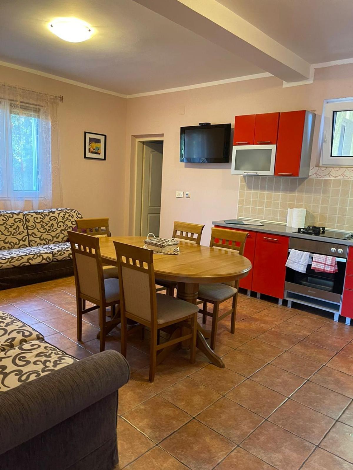 Apartments Villa-G Lustica Tivat Dış mekan fotoğraf